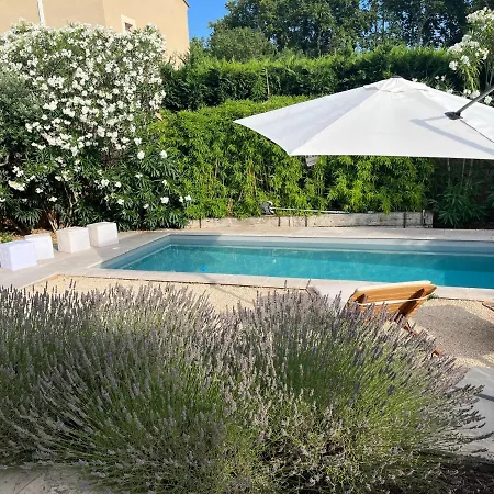 Villa Aprile Saint-Étienne-du-Grès Extérieur photo